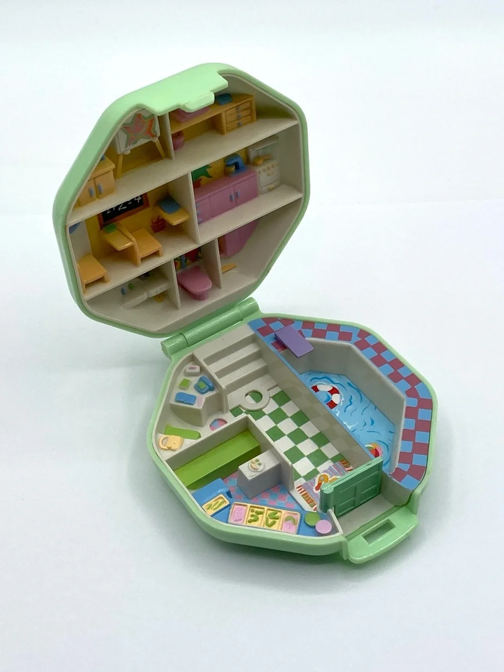 Polly Pocket School Compact Vintage 1990 Bluebird NO FIGURES